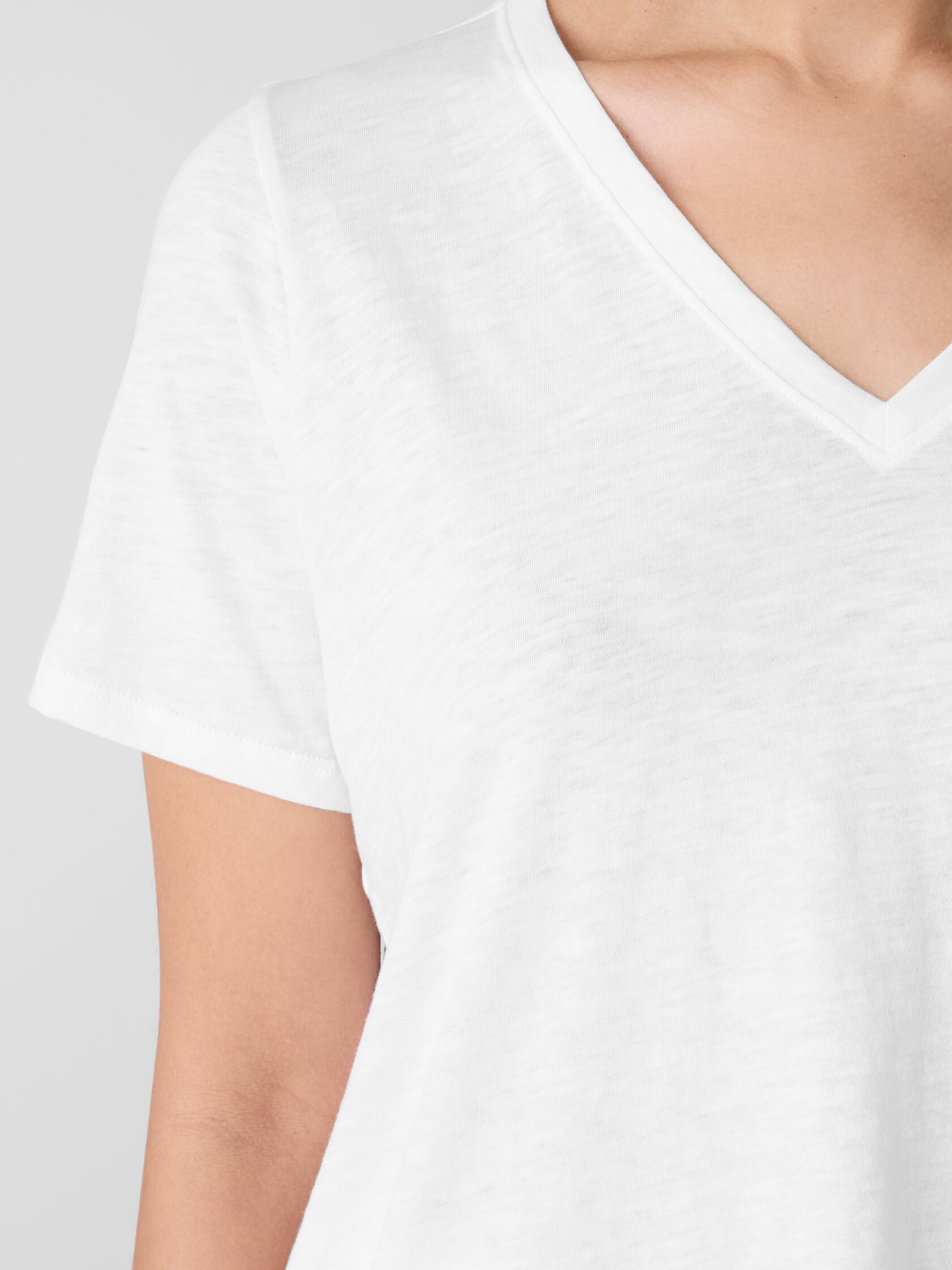 Organic Cotton Slubby Jersey V-Neck Tee