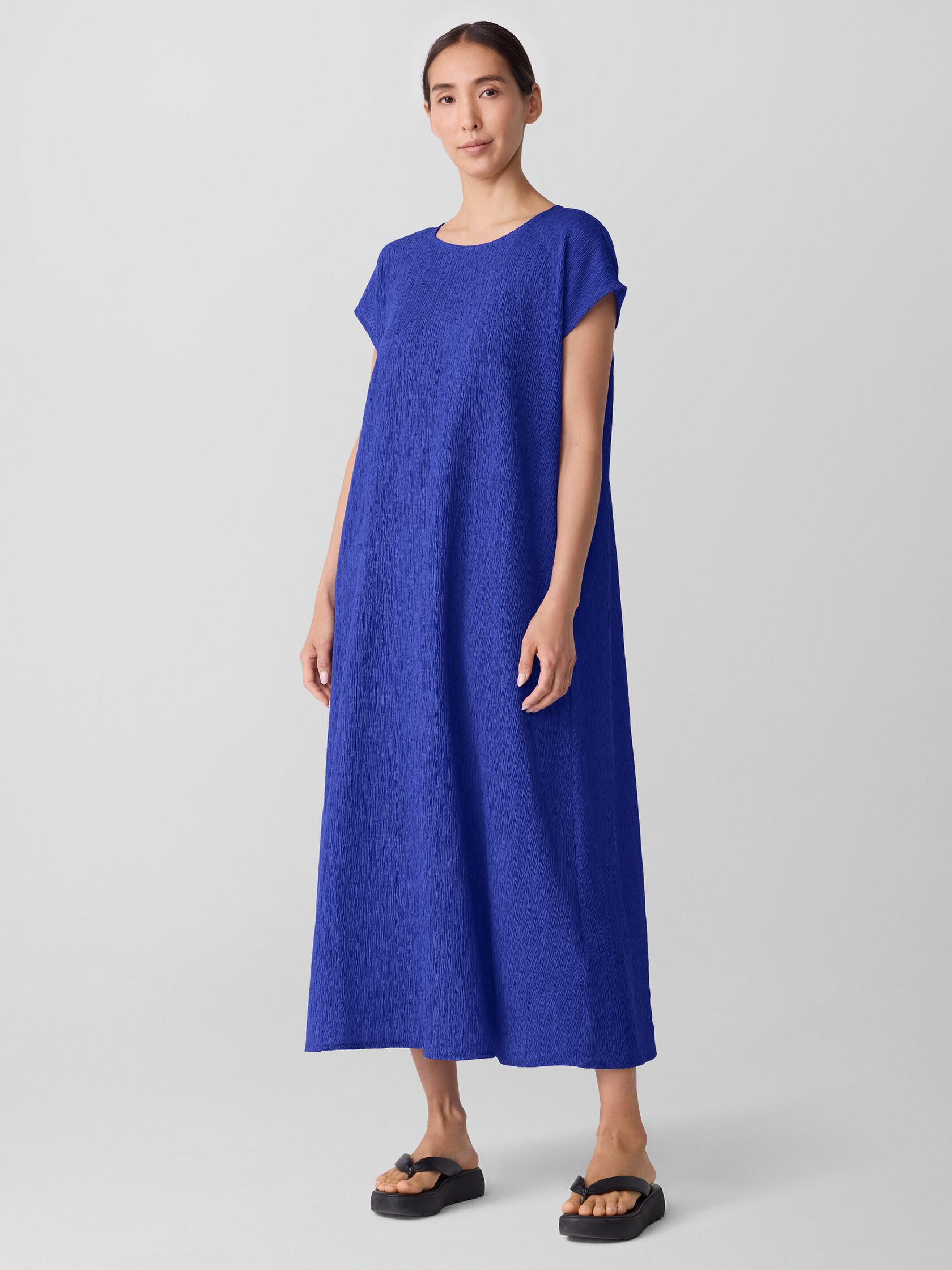 Woven Plissé Round Neck Dress