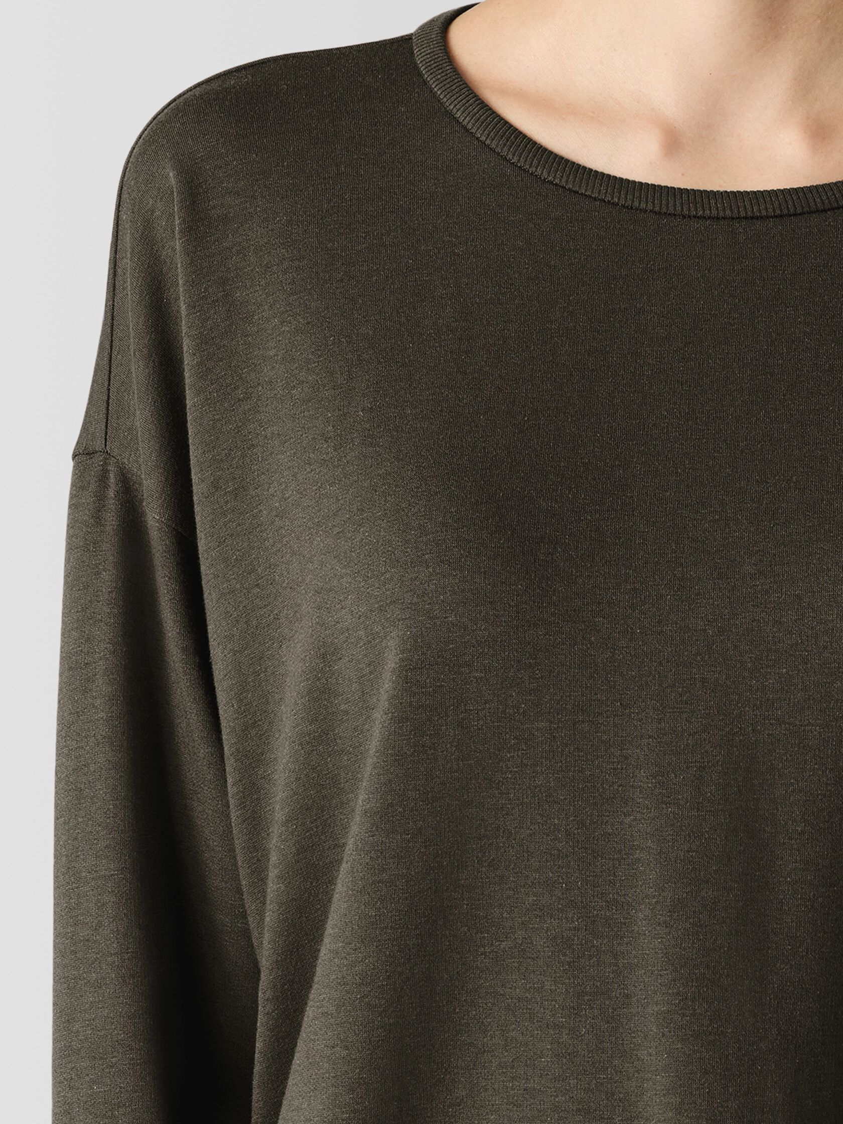 Cozy Brushed Terry Hug Box-Top