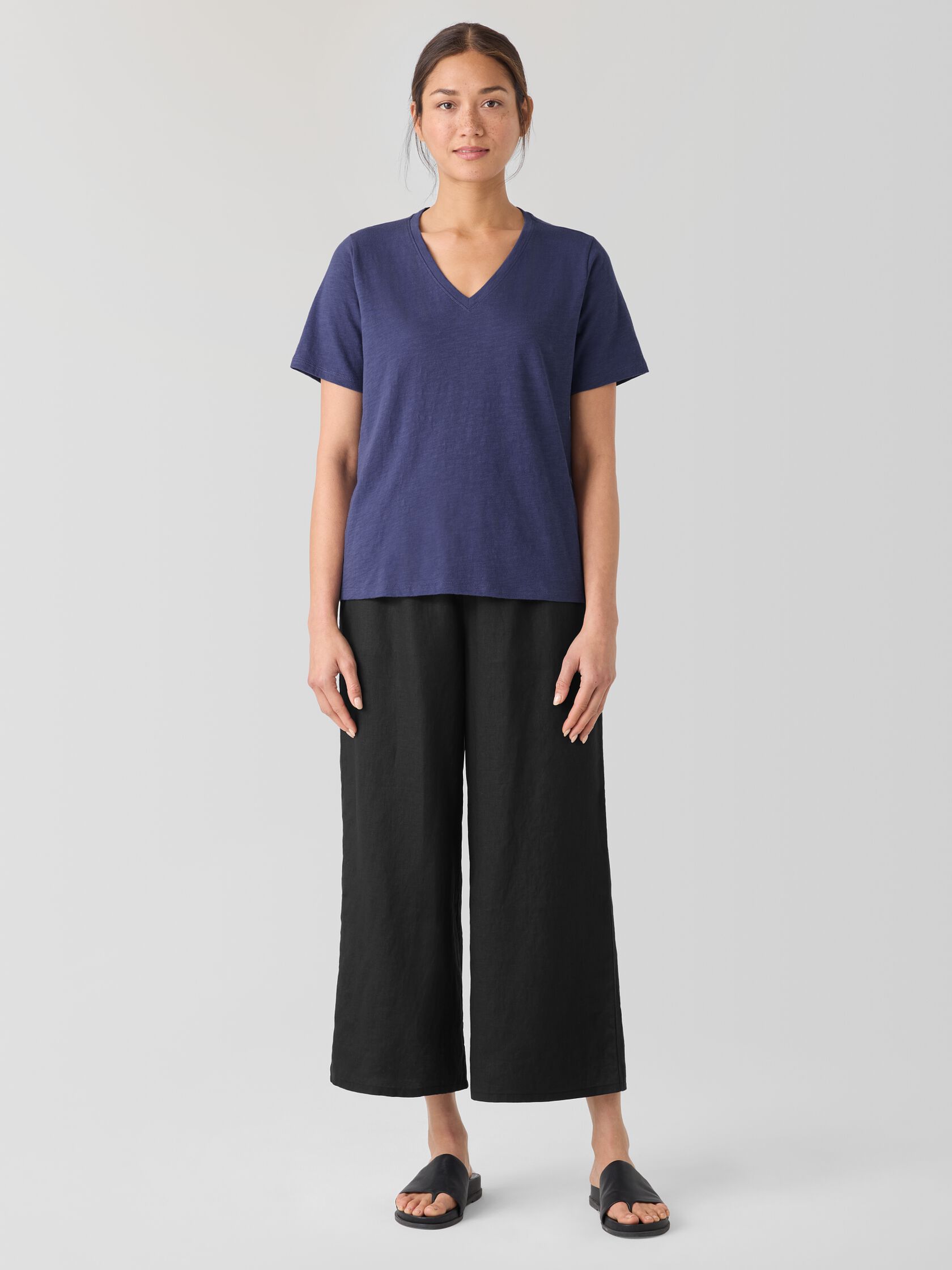 Organic Cotton Slubby Jersey V-Neck Tee