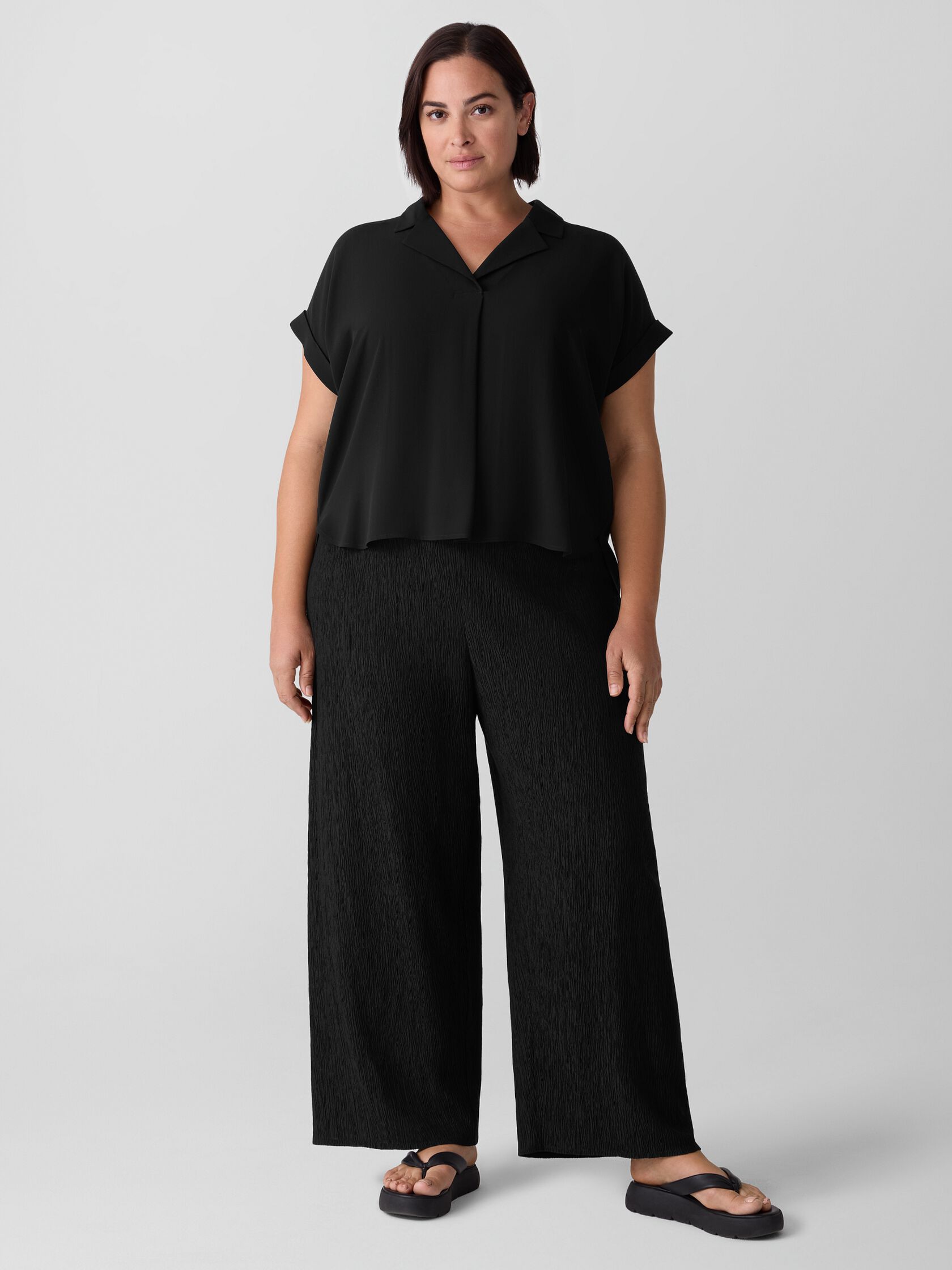 Woven Plissé Wide-Leg Pant