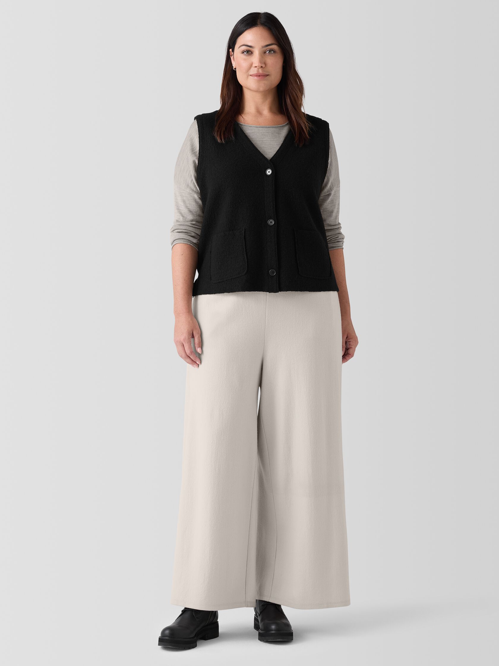 Lightweight Boiled Wool Vest in Regenerative Wool