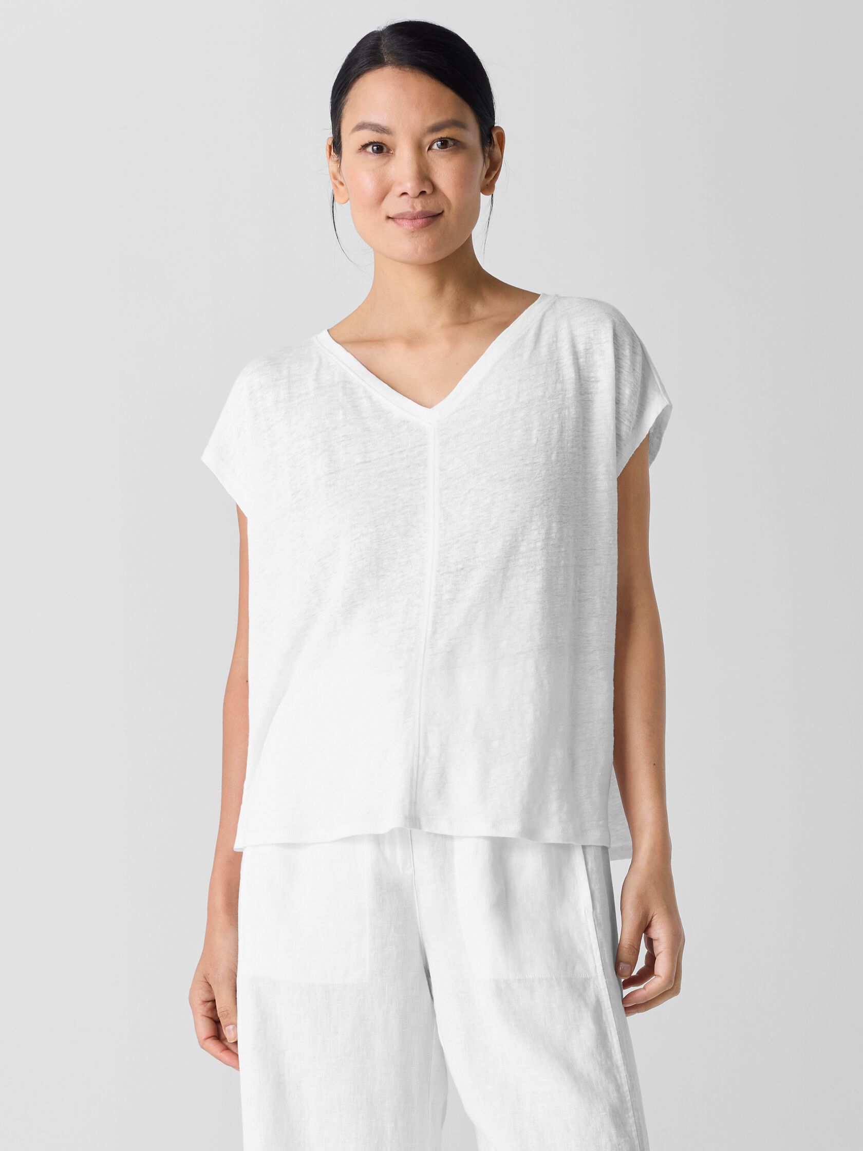 Organic Linen Jersey V-Neck Tee