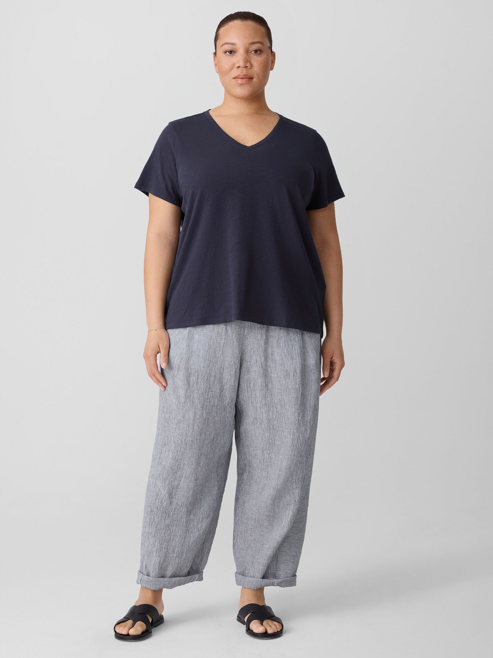 Organic Cotton Slubby Jersey V-Neck Tee