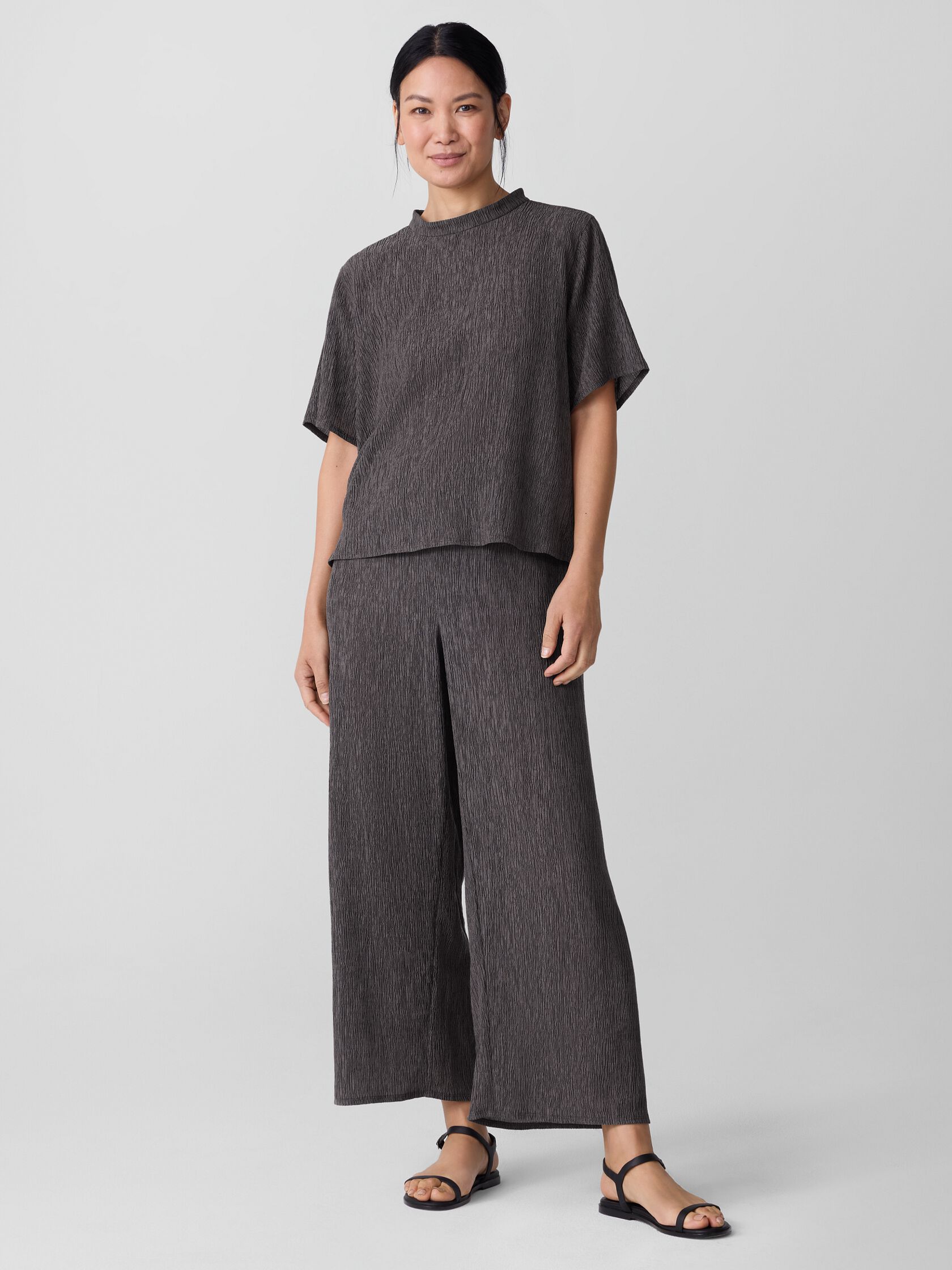 Woven Plissé Wide-Leg Pant