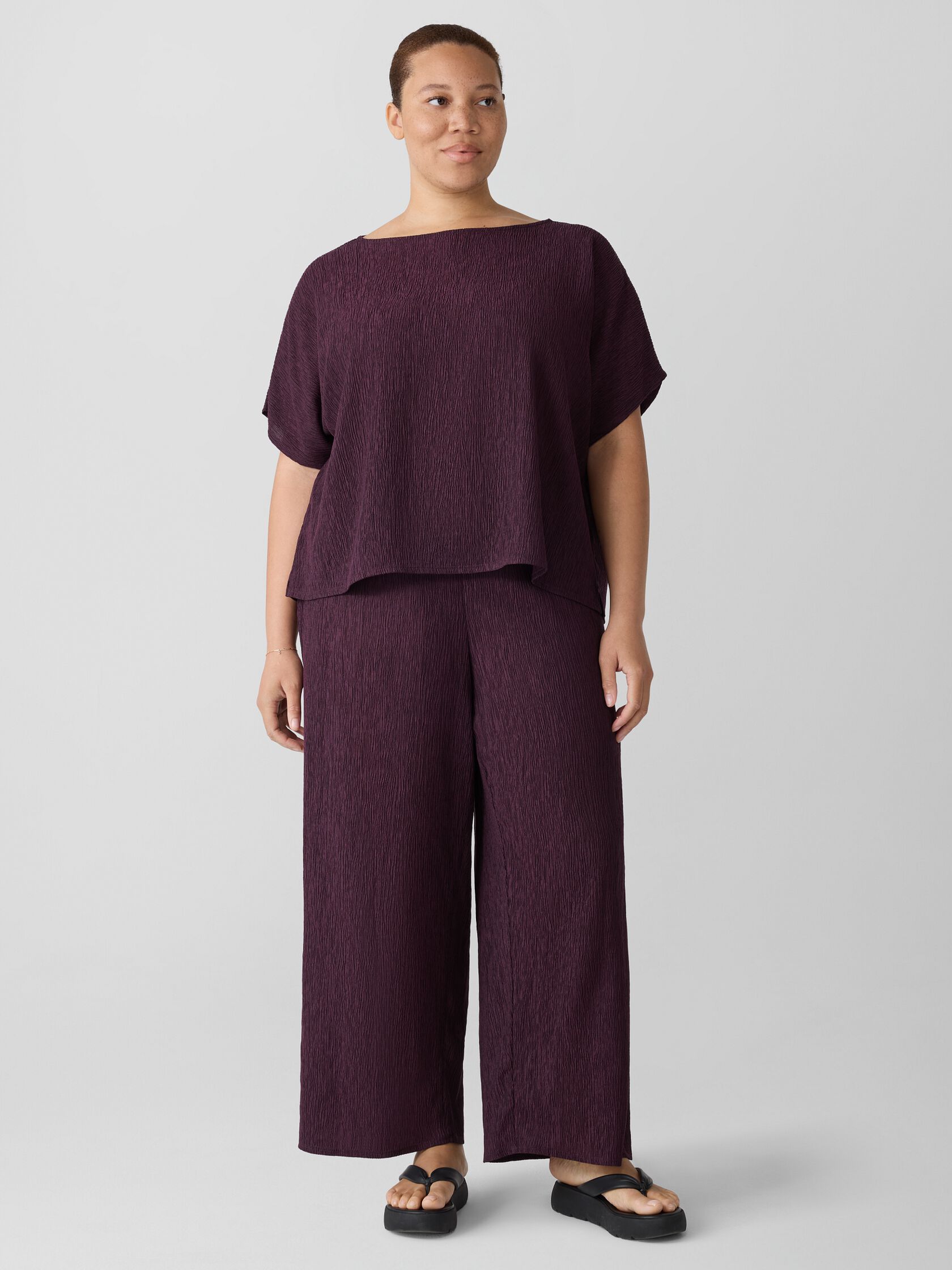 Woven Plissé Wide-Leg Pant