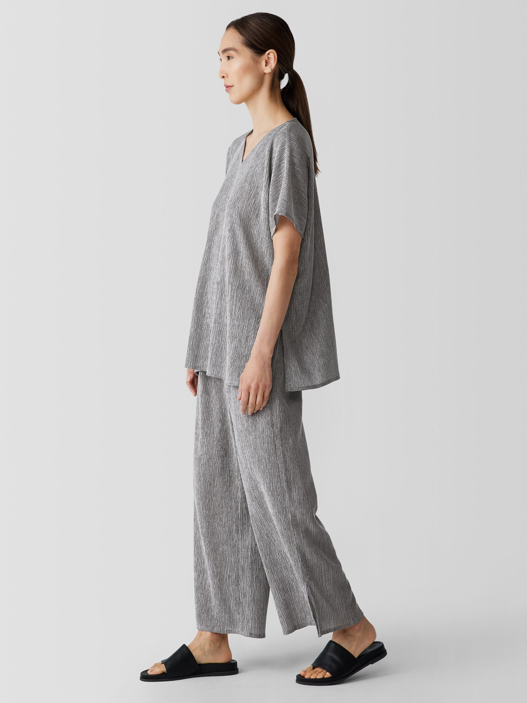 Woven Plissé V-Neck Top